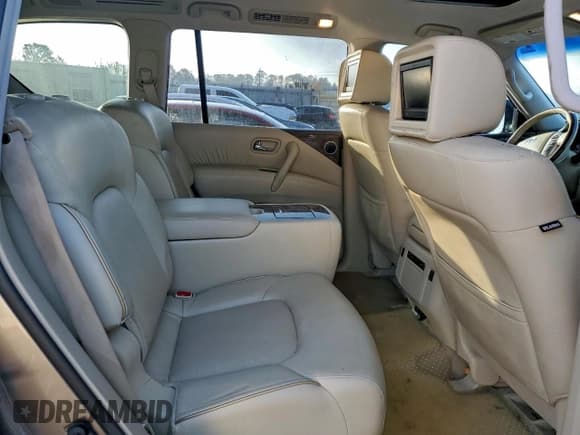 ✅ 2016 Infiniti QX80 • VIN: JN8AZ2NF0G9611417 • Lot: 95259725. Listed on Copart with 137,370 mi. Free auction sales archive from the USA and detailed vehicle history report at DreamBid. Image 11.