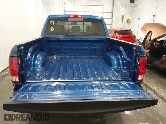 ✅ 2009 Dodge 1500 Laramie • VIN: 1D3HV13T69S734828 • Lot: 42571982. Wystawiony na IAAI z przebiegiem 285 185 mil. Bezpłatny archiwum sprzedaży aukcyjnych z USA i szczegółowy raport historii pojazdu na DreamBid. Zdjęcie 18.