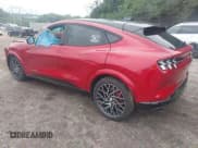 ✅ 2023 Ford Mustang Mach-E GT • VIN: 3FMTK4SX7PMA38076 • Lot: 43288862. Wystawiony na IAAI z przebiegiem 13 266 mil. Bezpłatny archiwum sprzedaży aukcyjnych z USA i szczegółowy raport historii pojazdu na DreamBid. Zdjęcie 3.