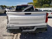 ✅ 2019 Chevrolet Silverado 1500 LT Trail Boss • VIN: 3GCPYFED7KG193901 • Lot: 71871853. Wystawiony na Copart z przebiegiem Nie podano. Bezpłatny archiwum sprzedaży aukcyjnych z USA i szczegółowy raport historii pojazdu na DreamBid. Zdjęcie 6.
