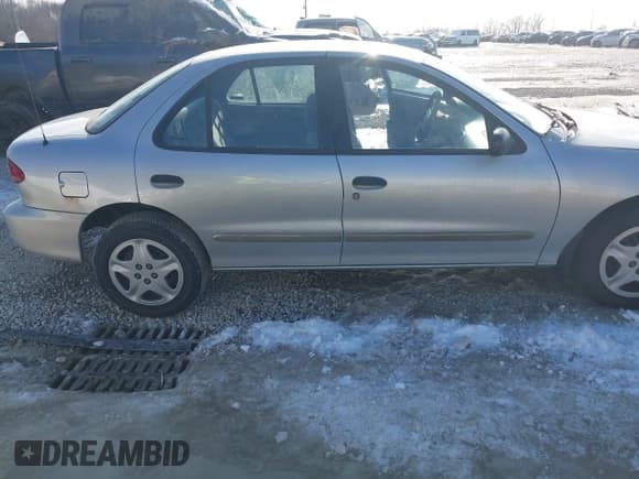 ✅ 2002 Chevrolet Cavalier LS • VIN: 1G1JF524427133850 • Лот: 43819999. Опубликован ранее на IAAI с пробегом 120 000 миль. Бесплатный доступ к архиву аукционных продаж из США и подробный отчёт об истории автомобиля на DreamBid. Изображение 6.