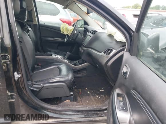 ✅ 2017 Dodge Journey Crossroad Plus • VIN: 3C4PDCGG8HT594617 • Lot: 42124516. Listed on IAAI with 146,335 mi. Free auction sales archive from the USA and detailed vehicle history report at DreamBid. Image 5.