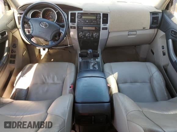 ✅ 2007 Toyota 4Runner Limited • VIN: JTEZU17RX78081327 • Lot: 58564525. Listed on Copart with 136,884 mi. Free auction sales archive from the USA and detailed vehicle history report at DreamBid. Image 8.
