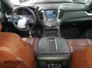 2020 Chevrolet Tahoe Premier with VIN 1GNSKCKJ5LR122385, listed as a Copart auction lot 43310075 with Not provided miles and Salvage title. Bid and sale history available at DreamBid. Image 8.