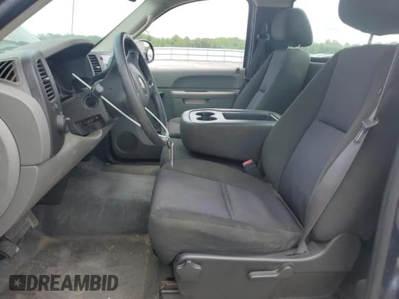 ✅ 2011 Chevrolet Silverado 1500 Work Truck • VIN: 1GCNCPEX8BZ196229 • Lot: 65546605. Listed on Copart with 105,750 mi. Free auction sales archive from the USA and detailed vehicle history report at DreamBid. Image 7.