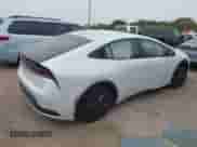 2024 Toyota Prius LE с VIN JTDACAAU3R3028535, выставлен на аукционе IAAI как лот 43487699 с пробегом 31 502 миль миль и . История ставок и продаж доступна на DreamBid. Изображение 4.