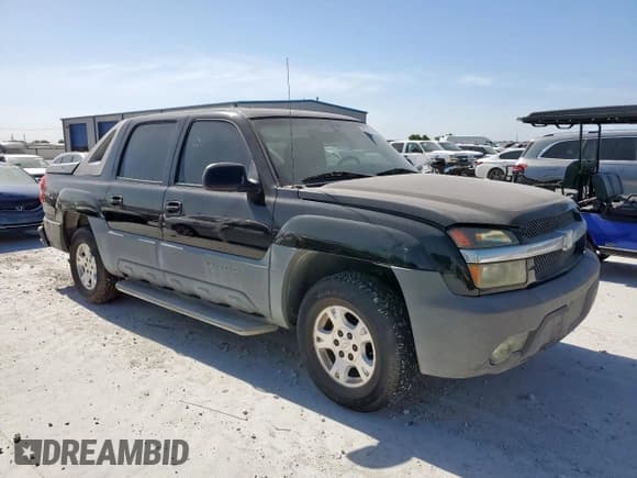 ✅ 2002 Chevrolet Avalanche • VIN: 3GNEC13T42G285171 • Lot: 66771795. Listed on Copart with 188,832 mi. Free auction sales archive from the USA and detailed vehicle history report at DreamBid. Image 4.