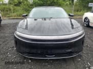 ✅ 2025 Lucid Air Pure • VIN: 50EA1PGA5SA003672 • Lot: 69852535. Wystawiony na Copart z przebiegiem 3 767 mil. Bezpłatny archiwum sprzedaży aukcyjnych z USA i szczegółowy raport historii pojazdu na DreamBid. Zdjęcie 5.