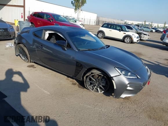 ✅ 2023 Toyota 86 Premium • VIN: JF1ZNBF14P8752502 • Лот: 43519746. Опубликован ранее на IAAI с пробегом 44 667 миль. Бесплатный доступ к архиву аукционных продаж из США и подробный отчёт об истории автомобиля на DreamBid. Изображение 1.