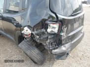 ✅ 2017 Jeep Renegade Latitude • VIN: ZACCJABB5HPE59867 • Lot: 42884274. Listed on IAAI with 58,047 mi. Free auction sales archive from the USA and detailed vehicle history report at DreamBid. Image 6.