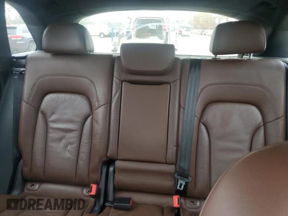 ✅ 2015 Audi Q5 Premium Plus • VIN: WA1LFAFP4FA092636 • Lot: 90357965. Wystawiony na Copart z przebiegiem 145 742 mil. Bezpłatny archiwum sprzedaży aukcyjnych z USA i szczegółowy raport historii pojazdu na DreamBid. Zdjęcie 10.