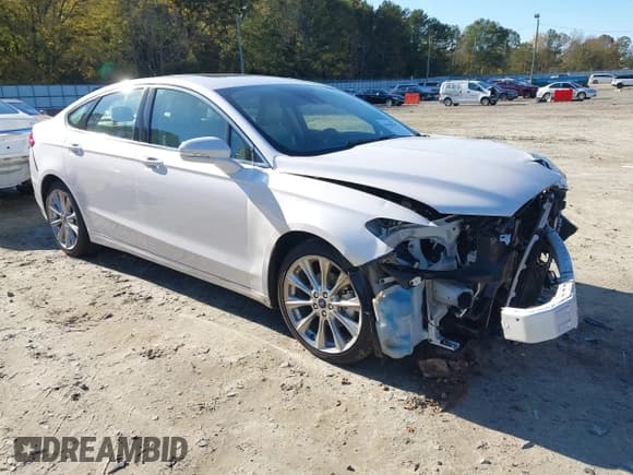 ✅ 2017 Ford Fusion Titanium • VIN: 3FA6P0K92HR391512 • Лот: 43584297. Опубликован ранее на IAAI с пробегом 75 646 миль. Бесплатный доступ к архиву аукционных продаж из США и подробный отчёт об истории автомобиля на DreamBid. Изображение 1.