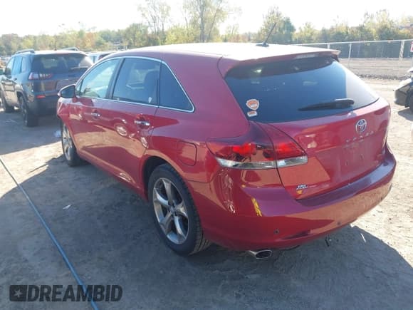 ✅ 2013 Toyota Venza Limited • VIN: 4T3ZK3BB1DU061618 • Lot: 43378494. Wystawiony na IAAI z przebiegiem 139 045 mil. Bezpłatny archiwum sprzedaży aukcyjnych z USA i szczegółowy raport historii pojazdu na DreamBid. Zdjęcie 3.