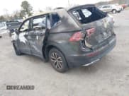 ✅ 2019 Volkswagen Tiguan SE • VIN: 3VV2B7AX3KM143436 • Lot: 43633933. Listed on IAAI with Not provided. Free auction sales archive from the USA and detailed vehicle history report at DreamBid. Image 3.