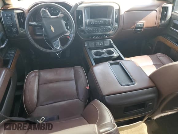 ✅ 2015 Chevrolet Silverado 2500HD High Country • VIN: 1GC1KXE85FF677959 • Lot: 90101215. Listed on Copart with 146,383 mi. Free auction sales archive from the USA and detailed vehicle history report at DreamBid. Image 8.