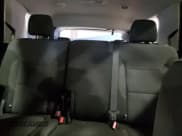 ✅ 2020 Chevrolet Traverse LS • VIN: 1GNERFKWXLJ303518 • Lot: 90496695. Wystawiony na Copart z przebiegiem 92 771 mil. Bezpłatny archiwum sprzedaży aukcyjnych z USA i szczegółowy raport historii pojazdu na DreamBid. Zdjęcie 10.