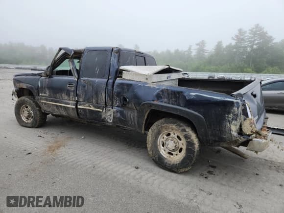 ✅ 2006 Chevrolet Silverado 2500HD Work Truck • VIN: 1GCHK29U46E171912 • Lot: 61402835. Wystawiony na Copart z przebiegiem Nie podano. Bezpłatny archiwum sprzedaży aukcyjnych z USA i szczegółowy raport historii pojazdu na DreamBid. Zdjęcie 2.