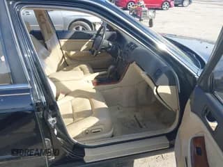 ✅ 1991 Acura Legend • VIN: JH4KA7672MC051165 • Lot: 41932350. Wystawiony na IAAI z przebiegiem 264 167 mil. Bezpłatny archiwum sprzedaży aukcyjnych z USA i szczegółowy raport historii pojazdu na DreamBid. Zdjęcie 5.