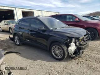 ✅ 2020 Hyundai Kona SEL • VIN: KM8K22AA0LU508189 • Лот: 76963093. Опубликован ранее на Copart с пробегом 49 644 миль. Бесплатный доступ к архиву аукционных продаж из США и подробный отчёт об истории автомобиля на DreamBid. Изображение 4.