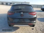 ✅ 2018 Alfa Romeo Stelvio • VIN: ZASFAKAN7J7B61703 • Lot: 67918595. Wystawiony na Copart z przebiegiem 83 883 mil. Bezpłatny archiwum sprzedaży aukcyjnych z USA i szczegółowy raport historii pojazdu na DreamBid. Zdjęcie 6.