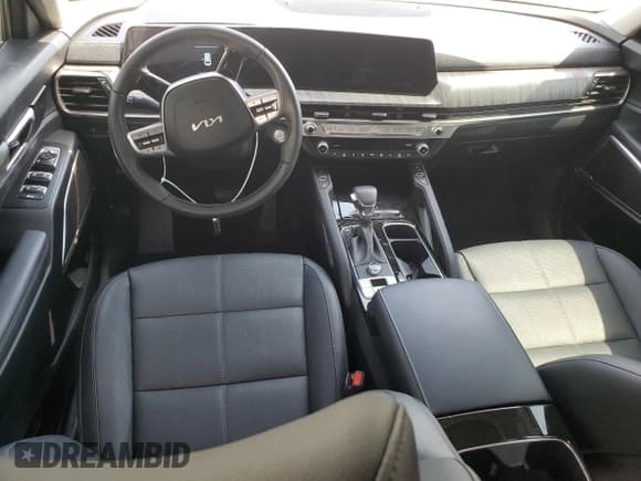 ✅ 2025 Kia Telluride EX • VIN: 5XYP34GC6SG617106 • Lot: 66074375. Wystawiony na Copart z przebiegiem 11 736 mil. Bezpłatny archiwum sprzedaży aukcyjnych z USA i szczegółowy raport historii pojazdu na DreamBid. Zdjęcie 8.