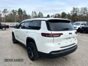 ✅ 2023 Jeep Grand Cherokee Limited • VIN: 1C4RJKBG2P8744267 • Lot: 92352895. Listed on Copart with 89,672 mi. Free auction sales archive from the USA and detailed vehicle history report at DreamBid. Image 3.