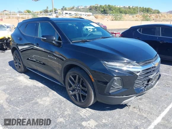 2019 Chevrolet Blazer z VIN 3GNKBDRS7KS680237, wystawiony jako IAAI lot #43514162 z przebiegiem 94 324 mil mil oraz . Historia ofert i sprzedaży dostępna na DreamBid. Obrazek 1.
