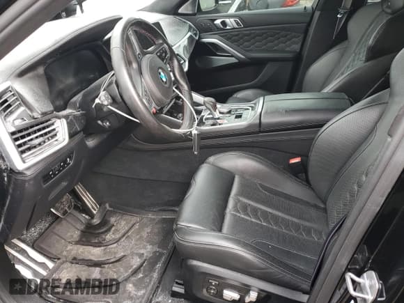 ✅ 2021 BMW X6 M • VIN: 5YMCY0C03M9F24885 • Lot: 43119805. Listed on Copart with 38,879 mi. Free auction sales archive from the USA and detailed vehicle history report at DreamBid. Image 7.