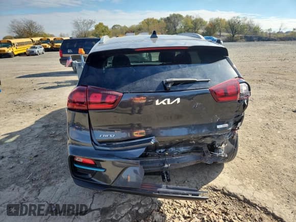 ✅ 2022 Kia Niro S • VIN: KNDCC3LGXN5160301 • Lot: 90670365. Listed on Copart with Not provided. Free auction sales archive from the USA and detailed vehicle history report at DreamBid. Image 6.