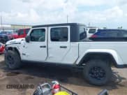 ✅ 2023 Jeep Gladiator Sport S • VIN: 1C6HJTAG6PL542989 • Lot: 42987749. Listed on IAAI with 14,847 mi. Free auction sales archive from the USA and detailed vehicle history report at DreamBid. Image 15.