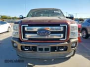 ✅ 2015 Ford F-250 Lariat • VIN: 1FT7W2BT3FEC69671 • Lot: 89919585. Wystawiony na Copart z przebiegiem 138 014 mil. Bezpłatny archiwum sprzedaży aukcyjnych z USA i szczegółowy raport historii pojazdu na DreamBid. Zdjęcie 5.