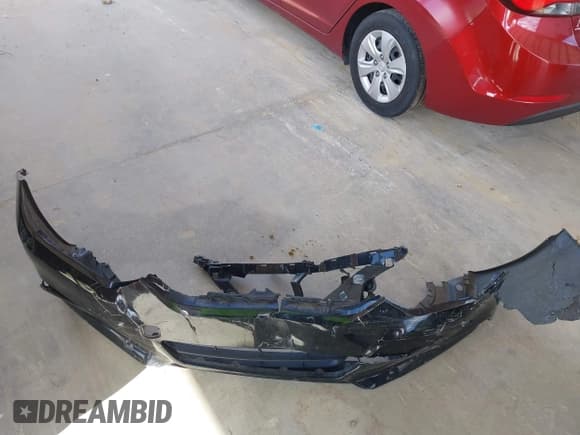 ✅ 2015 Toyota Tacoma • VIN: 5TFUX4EN5FX036792 • Lot: 43338032. Listed on IAAI with 167,320 mi. Free auction sales archive from the USA and detailed vehicle history report at DreamBid. Image 12.