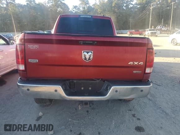 ✅ 2012 Ram 2500 Laramie • VIN: 3C6UD5FL6CG316286 • Lot: 82685385. Wystawiony na Copart z przebiegiem 261 710 mil. Bezpłatny archiwum sprzedaży aukcyjnych z USA i szczegółowy raport historii pojazdu na DreamBid. Zdjęcie 6.