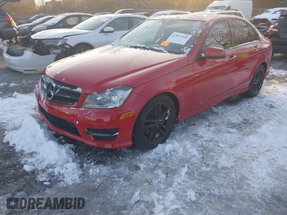 ✅ 2013 Mercedes-Benz C 300 Sport • VIN: WDDGF8AB1DR291403 • Lot: 43873340. Listed on IAAI with 167,153 mi. Free auction sales archive from the USA and detailed vehicle history report at DreamBid. Image 18.