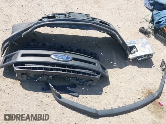 ✅ 2019 Ford F-150 XL • VIN: 1FTMF1CBXKKD47748 • Lot: 41983277. Listed on IAAI with 120,933 mi. Free auction sales archive from the USA and detailed vehicle history report at DreamBid. Image 12.