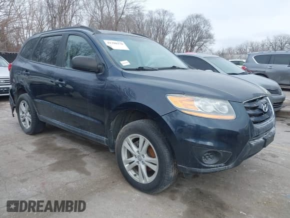 ✅ 2010 Hyundai Santa Fe GLS • VIN: 5NMSG3AB0AH400275 • Лот: 41390270. Опубликован ранее на IAAI с пробегом 169 677 миль. Бесплатный доступ к архиву аукционных продаж из США и подробный отчёт об истории автомобиля на DreamBid. Изображение 1.