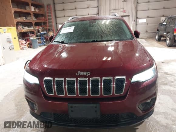 ✅ 2019 Jeep Cherokee Upland • VIN: 1C4PJMCX8KD234099 • Lot: 42317967. Wystawiony na IAAI z przebiegiem 61 533 mil. Bezpłatny archiwum sprzedaży aukcyjnych z USA i szczegółowy raport historii pojazdu na DreamBid. Zdjęcie 12.