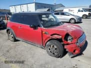 ✅ 2010 MINI Hardtop • VIN: WMWMF3C59ATZ64473 • Lot: 56569095. Wystawiony na Copart z przebiegiem 104 146 mil. Bezpłatny archiwum sprzedaży aukcyjnych z USA i szczegółowy raport historii pojazdu na DreamBid. Zdjęcie 4.