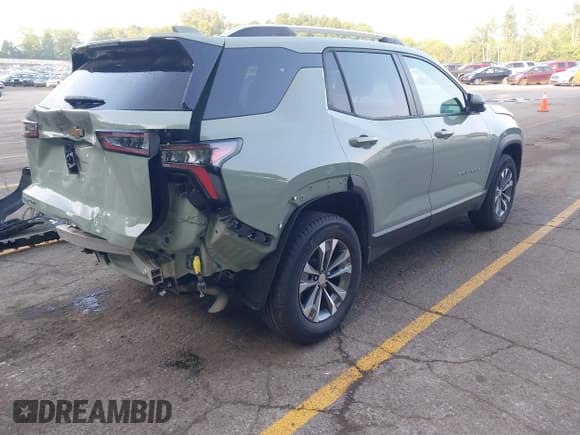 ✅ 2025 Chevrolet Equinox AWD LT • VIN: 3GNAXPEG3SL169845 • Lot: 42981582. Wystawiony na IAAI z przebiegiem 20 388 mil. Bezpłatny archiwum sprzedaży aukcyjnych z USA i szczegółowy raport historii pojazdu na DreamBid. Zdjęcie 4.