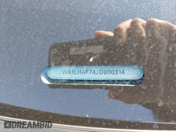 ✅ 2018 Audi Q7 Premium Plus • VIN: WA1LHAF74JD000314 • Lot: 43027709. Wystawiony na IAAI z przebiegiem 108 153 mil. Bezpłatny archiwum sprzedaży aukcyjnych z USA i szczegółowy raport historii pojazdu na DreamBid. Zdjęcie 9.