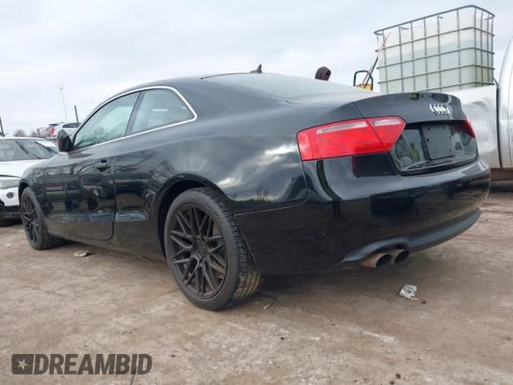 ✅ 2011 Audi A5 Premium • VIN: WAUGFAFR1BA012287 • Лот: 43852887. Опубликован ранее на IAAI с пробегом 145 286 миль. Бесплатный доступ к архиву аукционных продаж из США и подробный отчёт об истории автомобиля на DreamBid. Изображение 3.