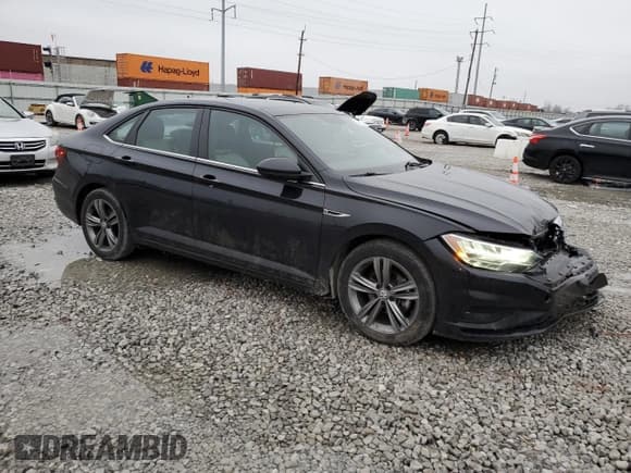 ✅ 2021 Volkswagen Jetta S • VIN: 3VWC57BU4MM015348 • Lot: 92399325. Wystawiony na Copart z przebiegiem 43 054 mil. Bezpłatny archiwum sprzedaży aukcyjnych z USA i szczegółowy raport historii pojazdu na DreamBid. Zdjęcie 4.