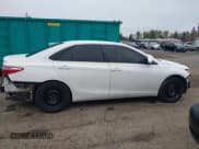 ✅ 2015 Toyota Camry LE • VIN: 4T1BF1FK0FU036564 • Лот: 43588868. Опубликован ранее на IAAI с пробегом 194 585 миль. Бесплатный доступ к архиву аукционных продаж из США и подробный отчёт об истории автомобиля на DreamBid. Изображение 14.