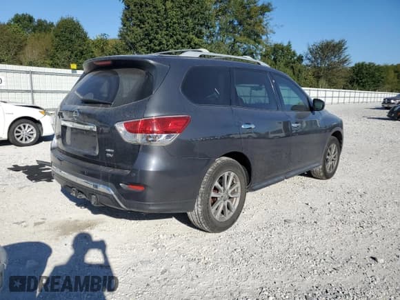 ✅ 2014 Nissan Pathfinder Platinum • VIN: 5N1AR2MM8EC735507 • Lot: 82223485. Listed on Copart with 138,659 mi. Free auction sales archive from the USA and detailed vehicle history report at DreamBid. Image 3.