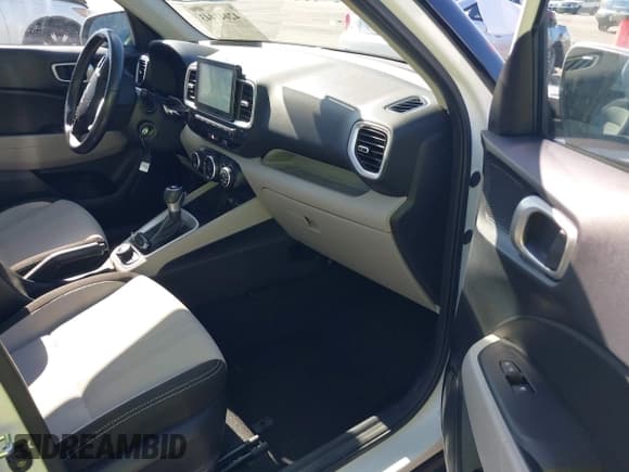 ✅ 2022 Hyundai Venue SEL • VIN: KMHRC8A33NU171505 • Lot: 42041443. Listed on IAAI with 37,908 mi. Free auction sales archive from the USA and detailed vehicle history report at DreamBid. Image 5.