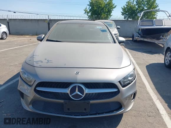 ✅ 2021 Mercedes-Benz A 220 • VIN: W1K3G4FB5MJ270548 • Lot: 43129971. Listed on IAAI with 65,314 mi. Free auction sales archive from the USA and detailed vehicle history report at DreamBid. Image 12.