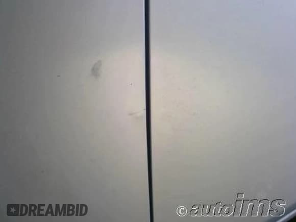 ✅ 2020 Chevrolet Silverado 2500HD LT • VIN: 1GC1YNE74LF199099 • Lot: 42353041. Wystawiony na IAAI z przebiegiem 89 833 mil. Bezpłatny archiwum sprzedaży aukcyjnych z USA i szczegółowy raport historii pojazdu na DreamBid. Zdjęcie 1.