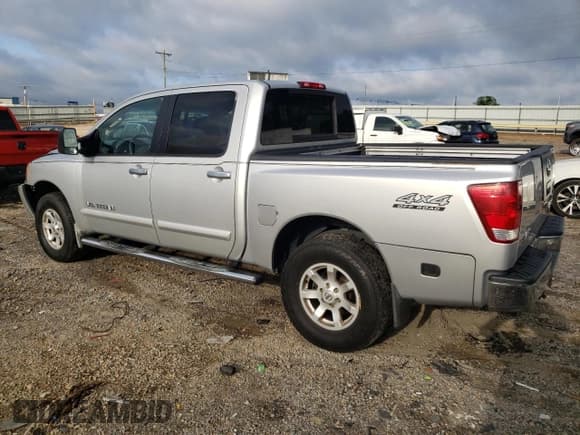 ✅ 2006 Nissan Titan SE • VIN: 1N6AA07B16N575970 • Lot: 65175325. Wystawiony na Copart z przebiegiem 187 284 mil. Bezpłatny archiwum sprzedaży aukcyjnych z USA i szczegółowy raport historii pojazdu na DreamBid. Zdjęcie 2.