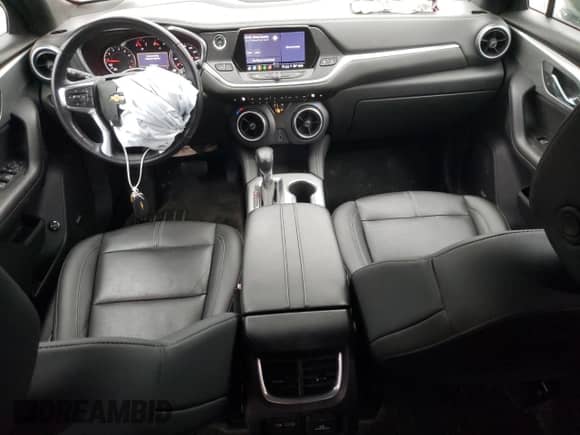 2021 Chevrolet Blazer LT z VIN 3GNKBJRS4MS517658, wystawiony jako Copart lot #50187424 z przebiegiem 32 067 mil mil oraz . Historia ofert i sprzedaży dostępna na DreamBid. Obrazek 8.