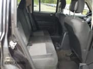 ✅ 2015 Jeep Patriot Latitude • VIN: 1C4NJRFB4FD339944 • Lot: 55664735. Wystawiony na Copart z przebiegiem 84 017 mil. Bezpłatny archiwum sprzedaży aukcyjnych z USA i szczegółowy raport historii pojazdu na DreamBid. Zdjęcie 10.